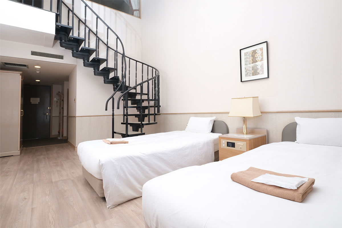 Maisonette Room KEF10199 resize